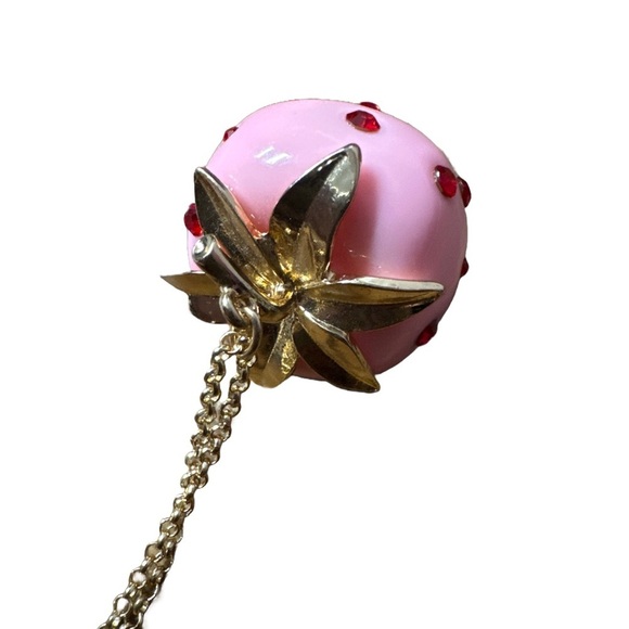 NWT Betsey Johnson Strawberry Long Pendant Necklace Pink & Gold - Picture 4 of 7